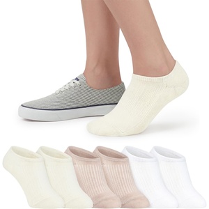 Sperry Women’s 6-Pack No Show Socks | Invisible Low Cut Liner, Moisture-Wicking, Non-Slip, Lightweight, Ideal for Sneakers(Tan)